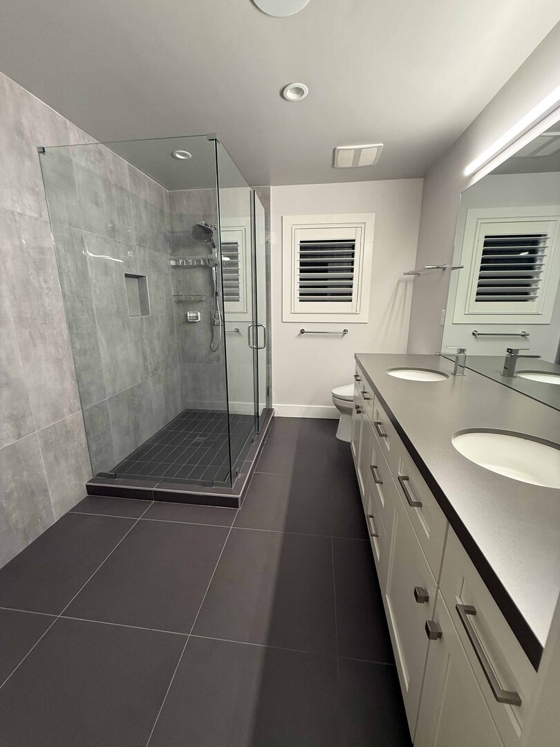 Bathroom deep cleaning San Jose — hard water stain removal shower