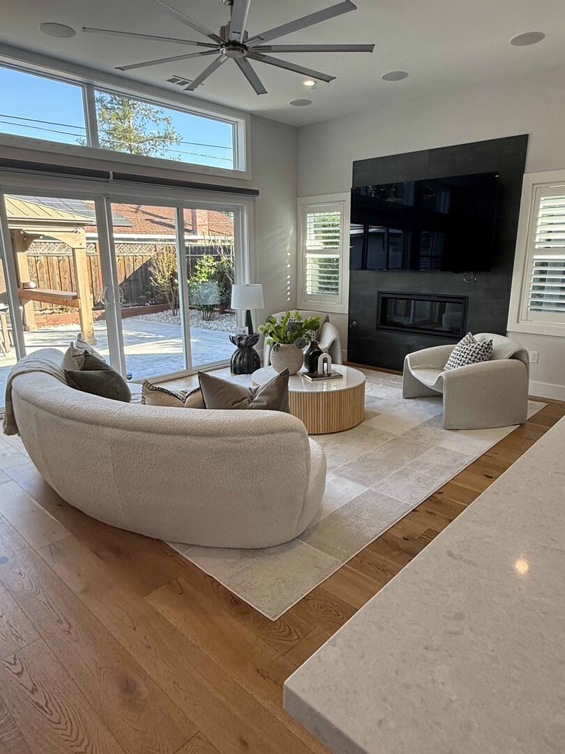 Residential living room cleaning Santa Clara County — floors mopped