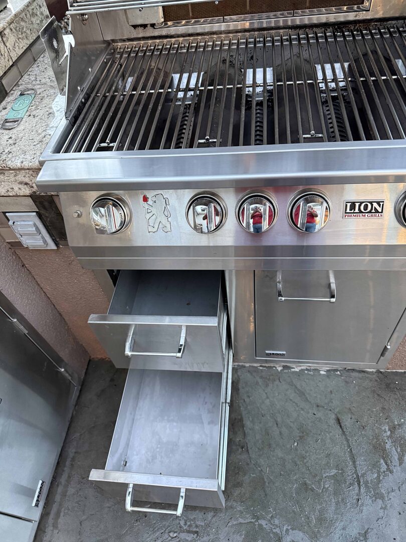 Patio cleaning Silicon Valley by M&P ProClean